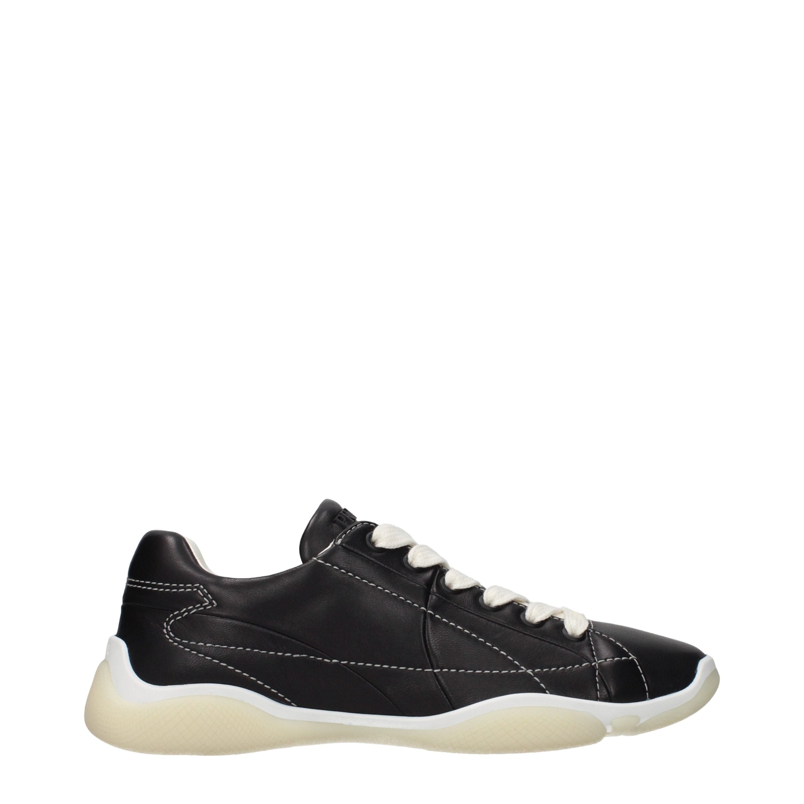 Prada Zwarte Leren Sneakers met Logo Detail