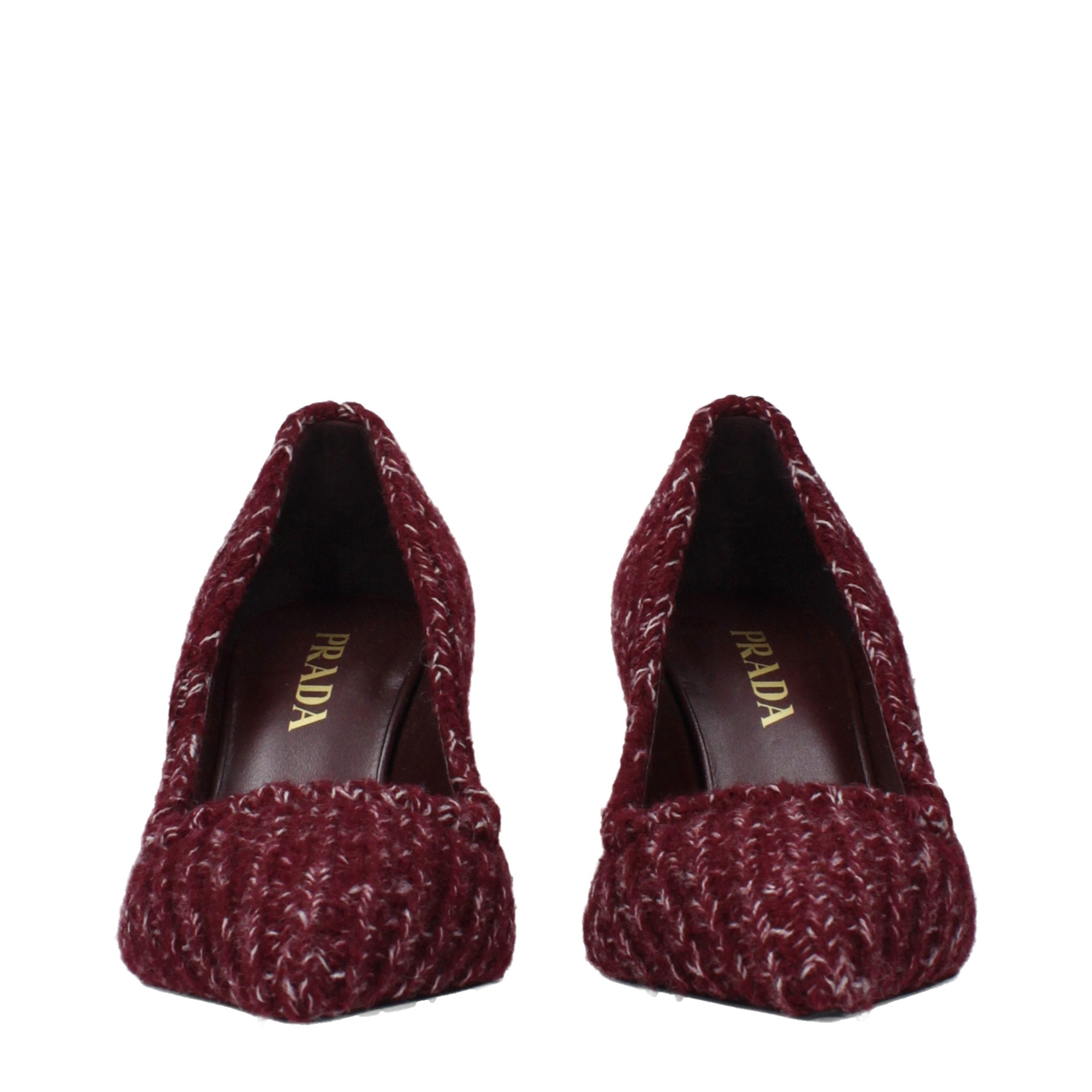 Prada rodefluweel pumps