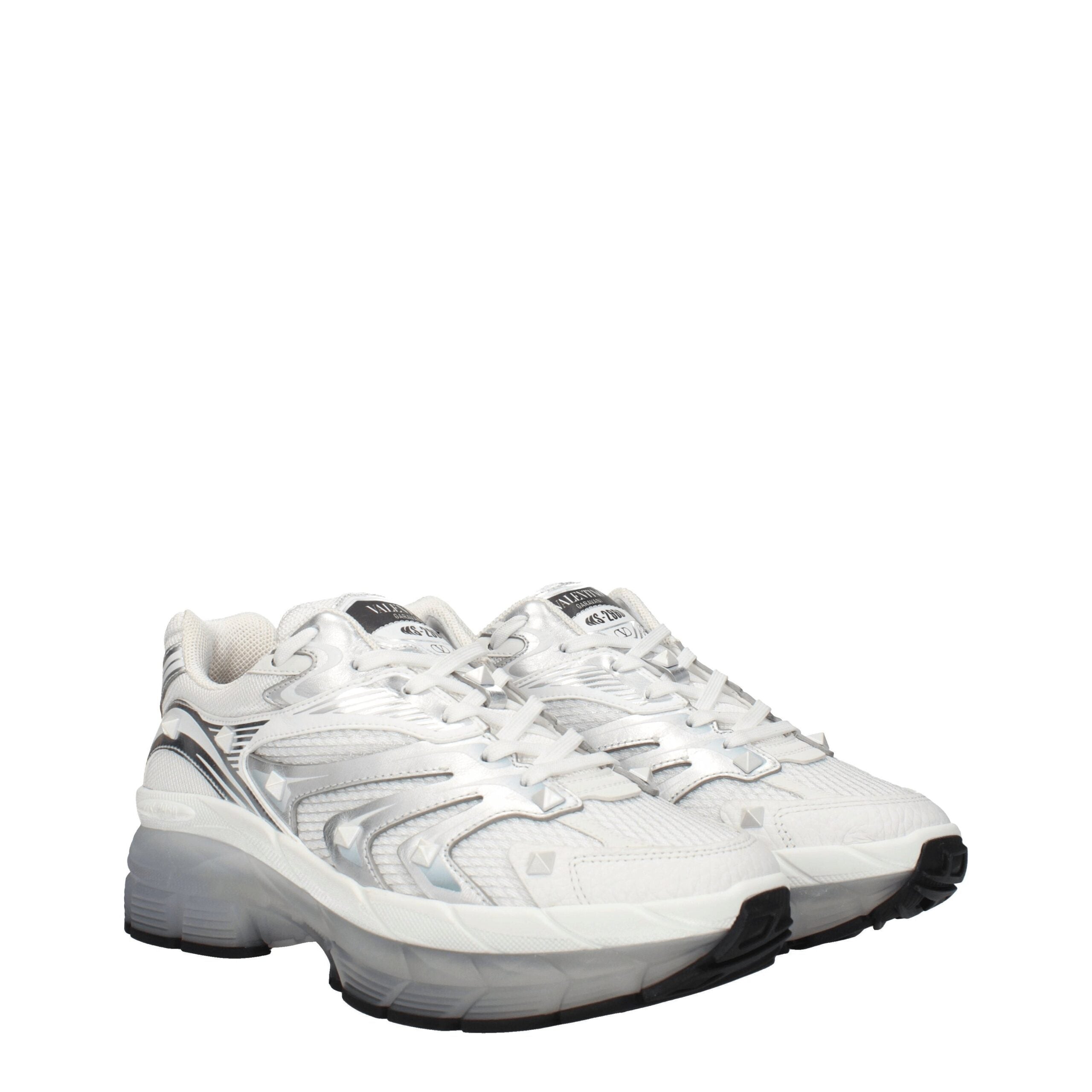 Valentino Garavani Witte Fabric Athletic Sneakers met Studs Valentino Garavani