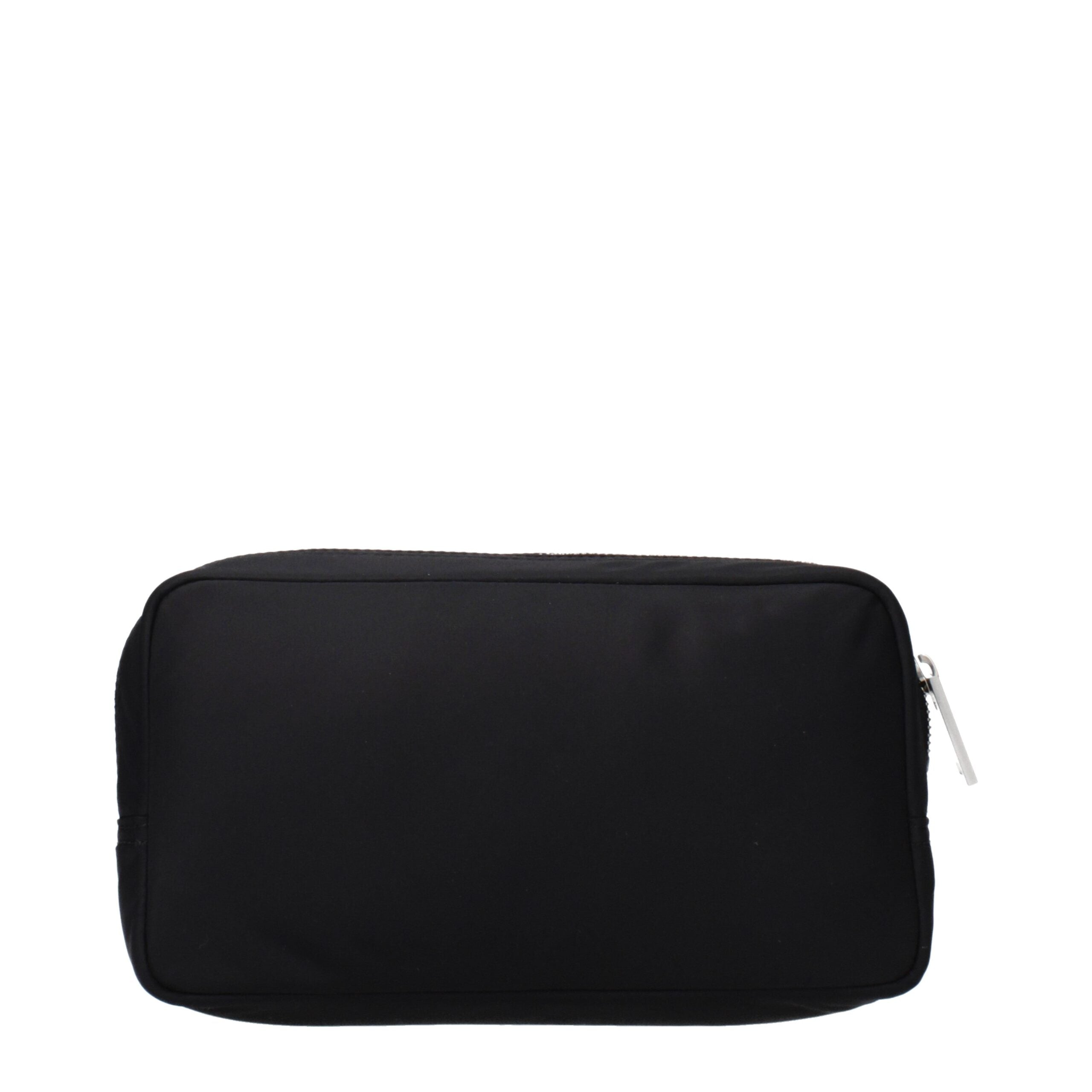 Burberry Marsh Nylon Clutch Bag – Zwart Technisch Nylon met Zilverkleurige Details