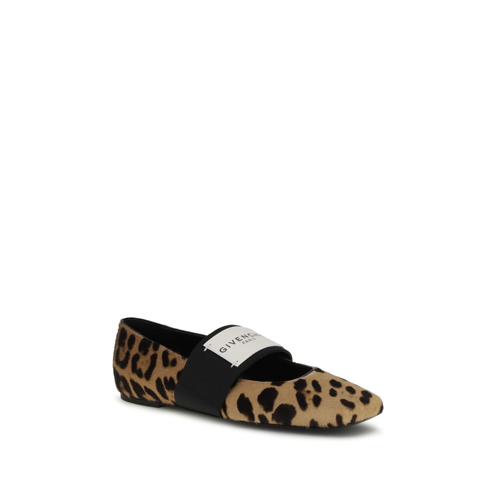 Givenchy Bos Taurus Ballerinas