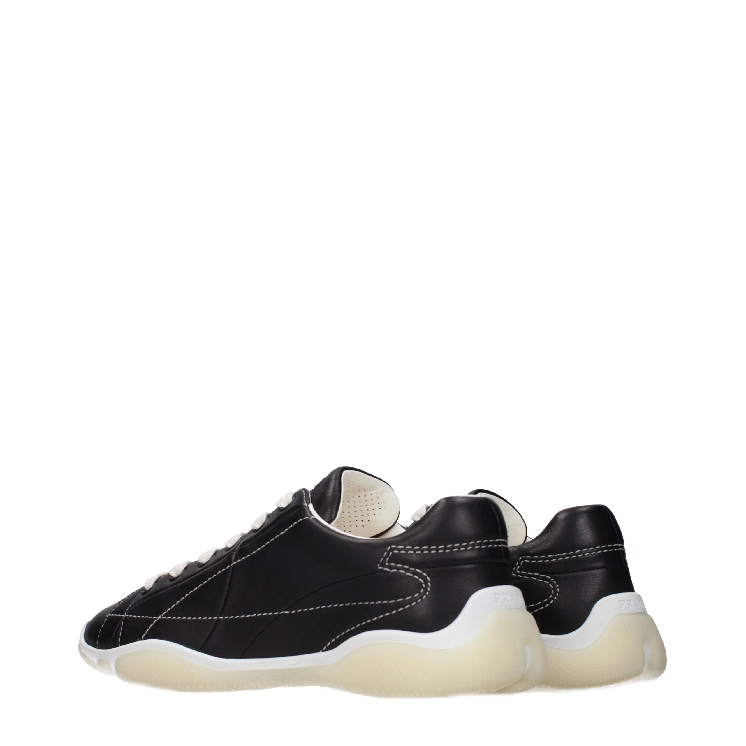 Prada Zwarte Leren Sneakers met Logo Detail