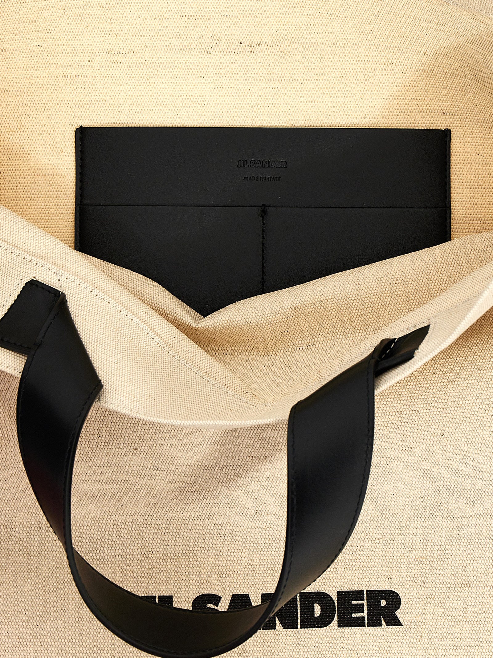 Border Book Tote Square Bag