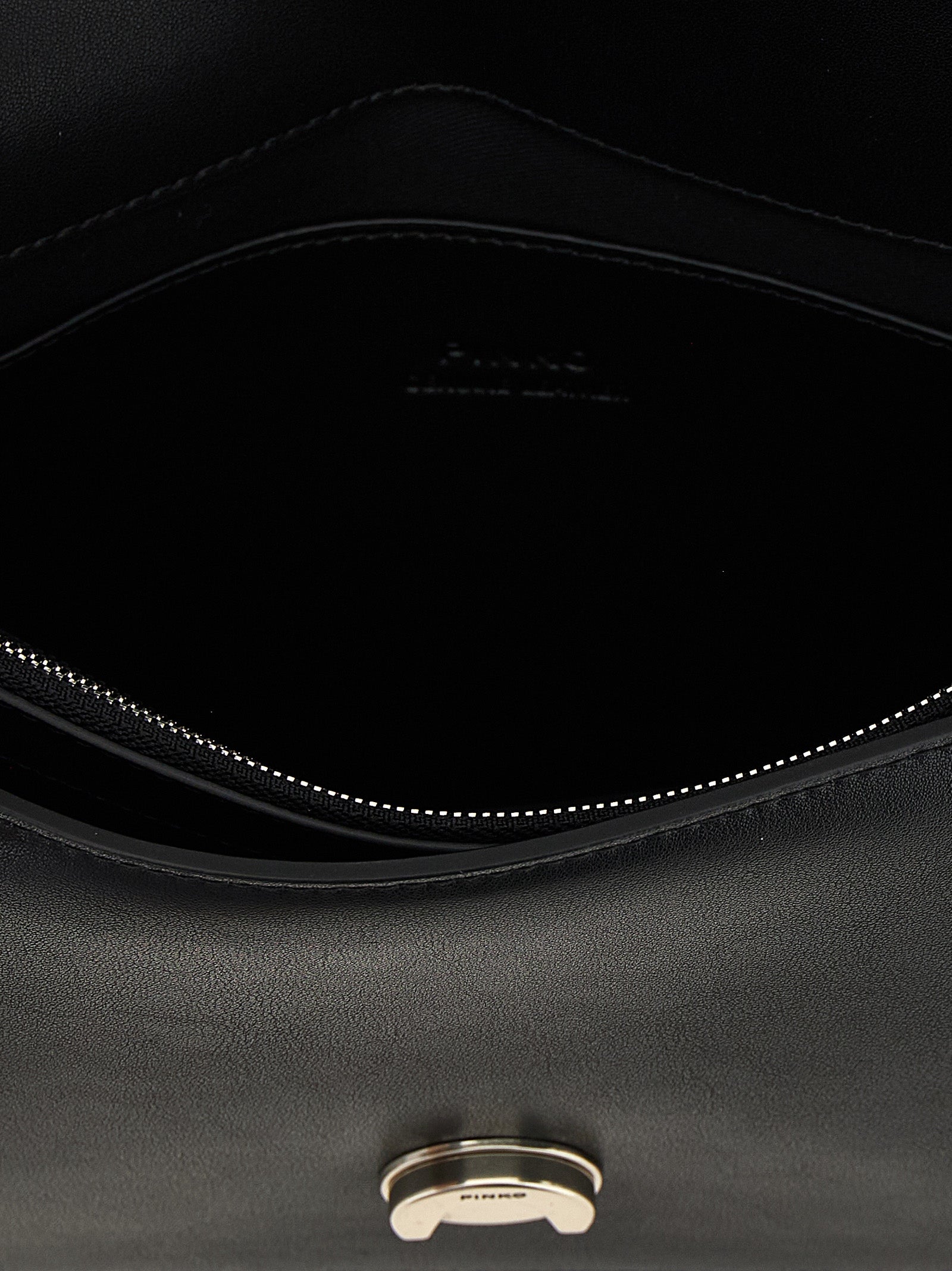ove One Classic Crossbody