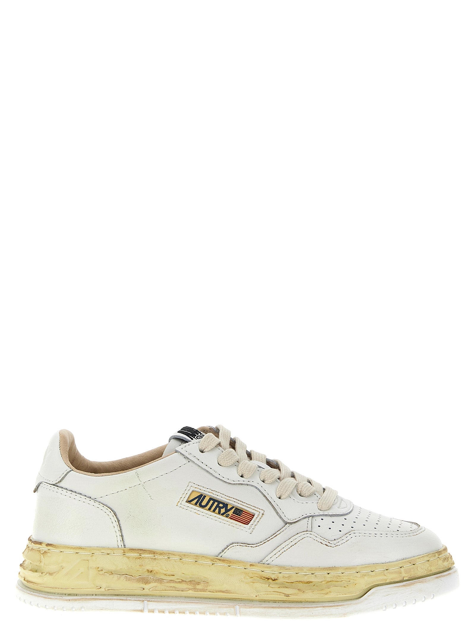 Autry Medalist Low Super Vintage Sneakers