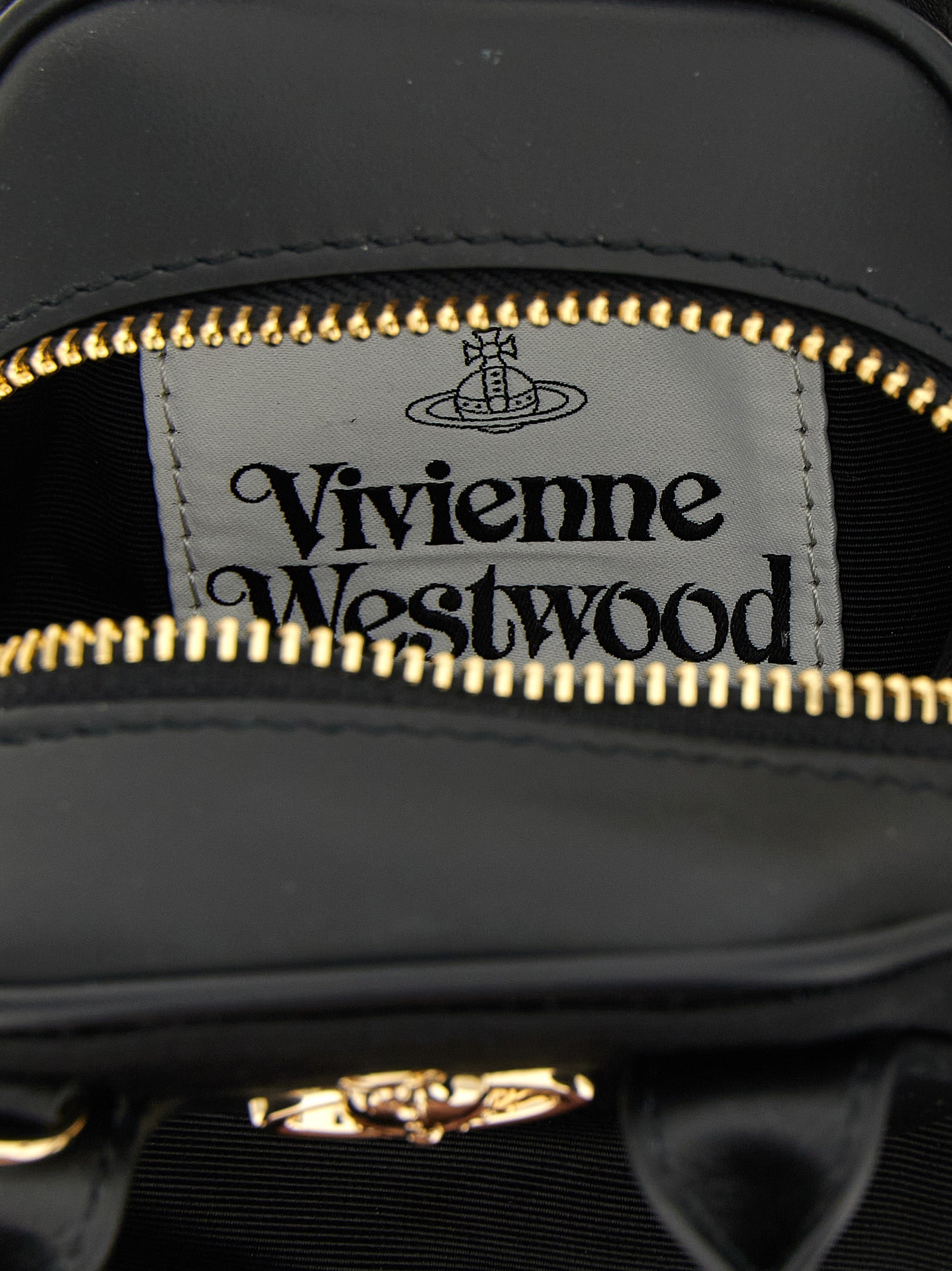 Vivienne Westwood Yasmine Handtas Bas Relief