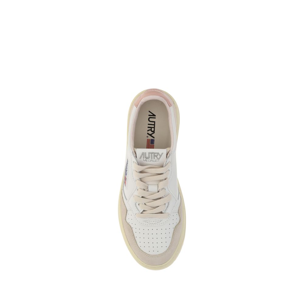 Autry Bos Taurus Low Top Sneakers