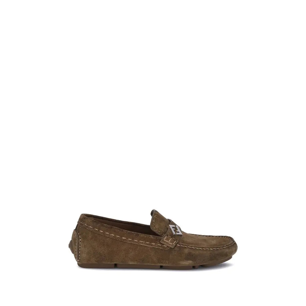 Fendi Suede Driver Loafers in Bruin met Palladium FF Detail | Maison Martin Fendi
