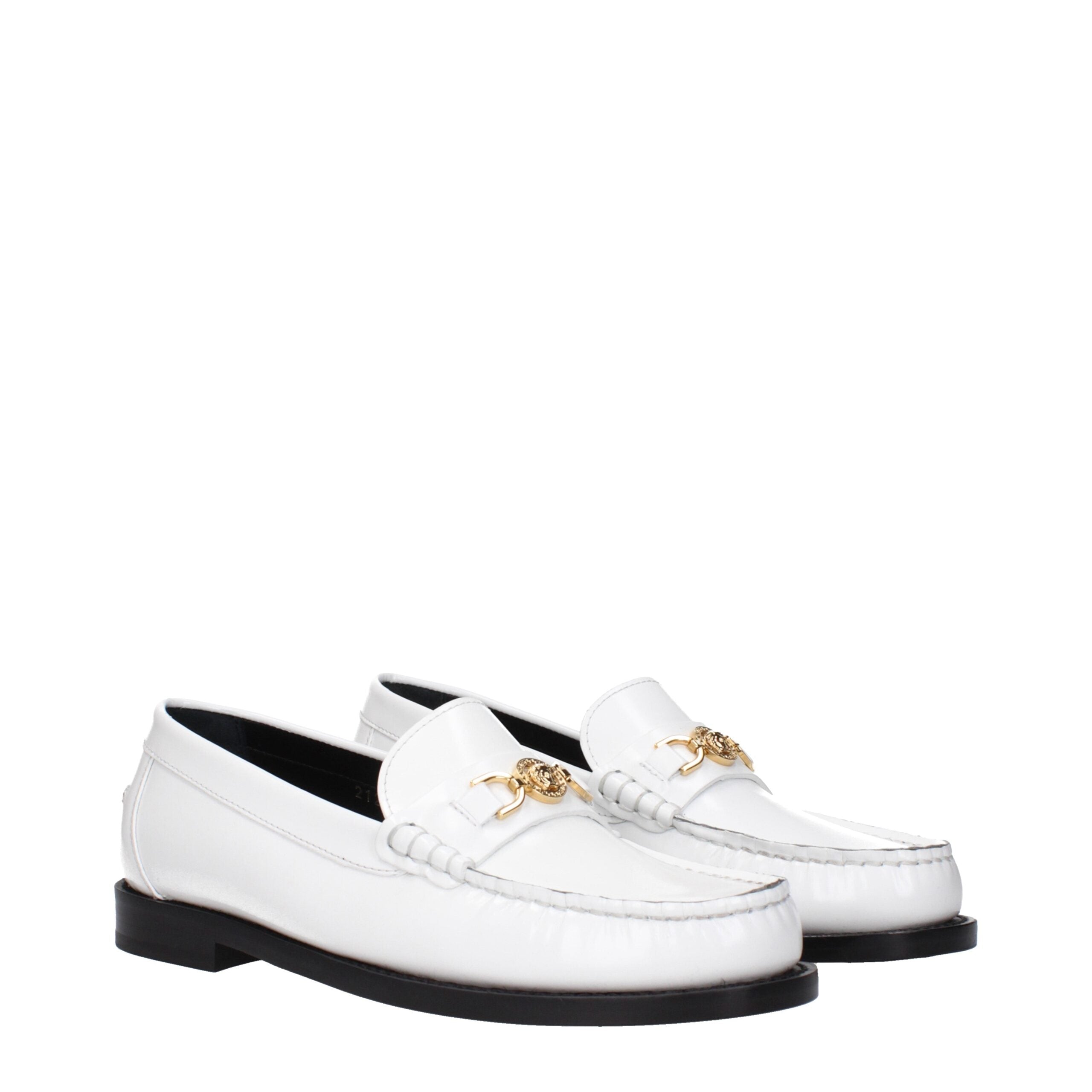 Versace Medusa Metallic Slip-On Loafer in Wit Kalfsleer | Maison Martin